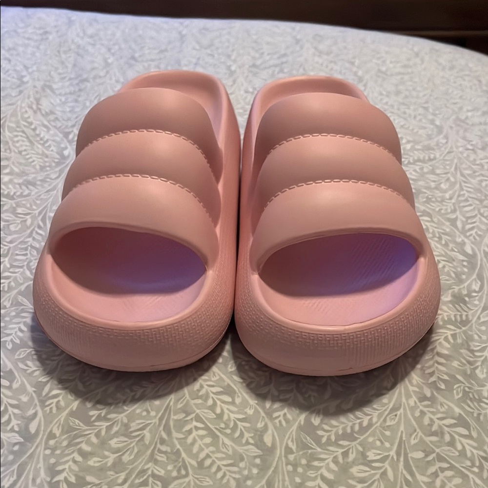 MIA Pink Slip on‎ Sandals Size 8